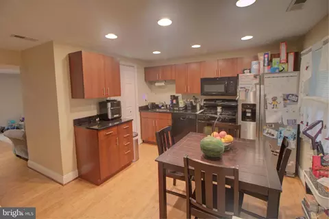 Kitchen - 401 Bigley, Halethorpe, MD 21227 photo 1 of 1