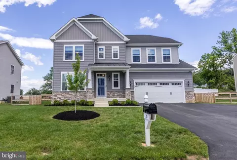 20 Jefferson Ave, Cockeysville, MD 21030