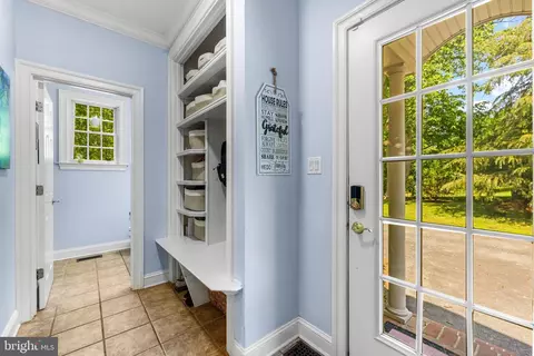 Entry Way - 5 Carroll Run Ct, Phoenix, MD 21131 photo 3 of 17