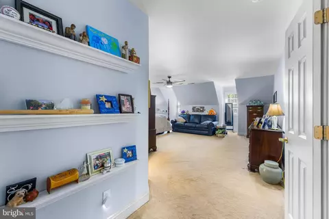 Entry Way - 5 Carroll Run Ct, Phoenix, MD 21131 photo 16 of 17