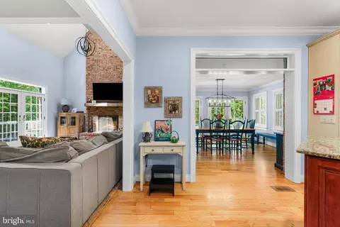 Entry Way - 5 Carroll Run Ct, Phoenix, MD 21131 photo 4 of 17