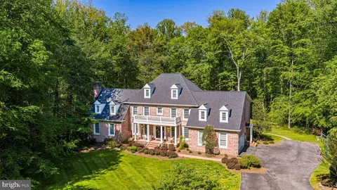 Exterior - 5 Carroll Run Ct, Phoenix, MD 21131 photo 4 of 31