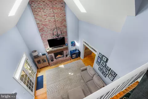 Entry Way - 5 Carroll Run Ct, Phoenix, MD 21131 photo 6 of 17