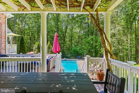Exterior - 5 Carroll Run Ct, Phoenix, MD 21131 photo 20 of 31