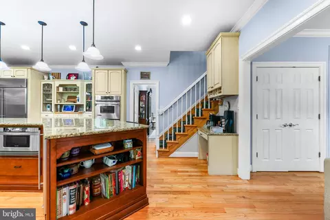 Entry Way - 5 Carroll Run Ct, Phoenix, MD 21131 photo 2 of 17
