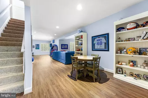 Entry Way - 5 Carroll Run Ct, Phoenix, MD 21131 photo 17 of 17