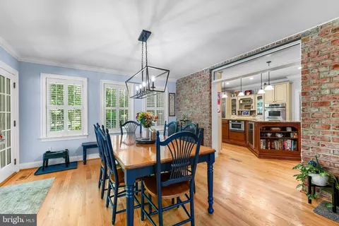 Dining - 5 Carroll Run Ct, Phoenix, MD 21131 photo 2 of 4
