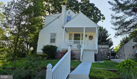9523 Ridgely Ave, Parkville, MD 21234