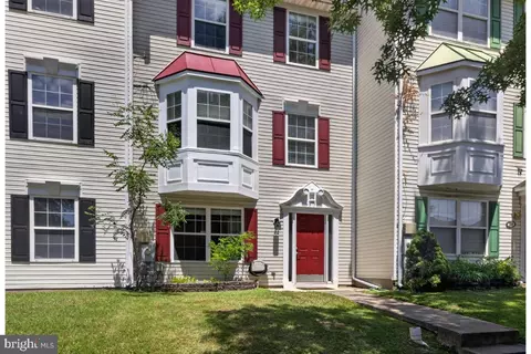22 Arrowood Ct, Rosedale, MD 21237