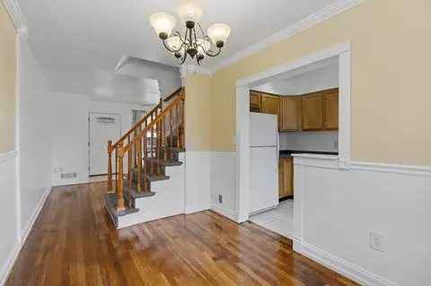 Entry Way - 8218 Kavanagh Rd, Dundalk, MD 21222 photo 3 of 8