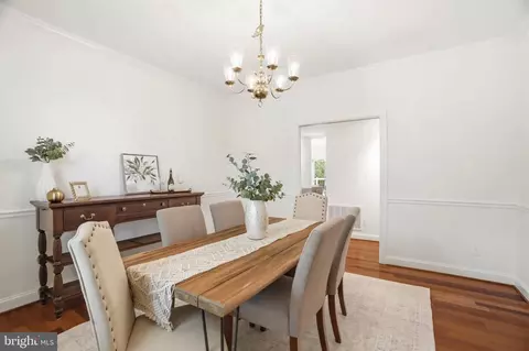Dining - 11 Devon Hill Rd #B8, Baltimore, MD 21210 photo 1 of 3
