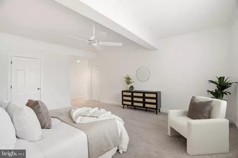 Bedroom - 11 Devon Hill Rd #B8, Baltimore, MD 21210 photo 1 of 2