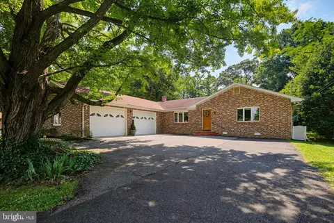 12815 Eastern Ave, Middle River, MD 21220