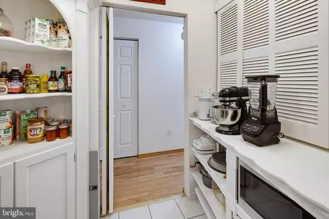 Entry Way - 12815 Eastern Ave, Middle River, MD 21220 photo 1 of 2
