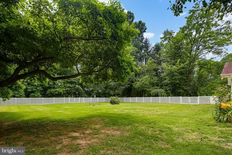 Exterior - 12815 Eastern Ave, Middle River, MD 21220 photo 4 of 9
