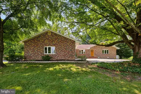 Exterior - 12815 Eastern Ave, Middle River, MD 21220 photo 2 of 9