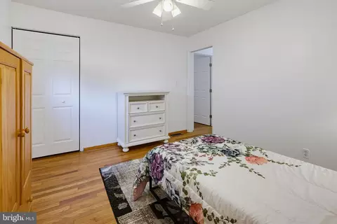 Bedroom - 12815 Eastern Ave, Middle River, MD 21220 photo 6 of 6