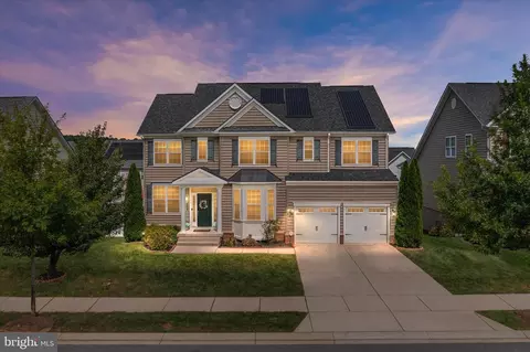 512 Whinstone Dr, Reisterstown, MD 21136