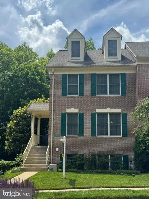942 Walnut Wood Rd, Cockeysville, MD 21030