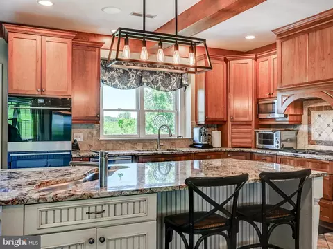 Kitchen - 12 Wetherbee Ct, Phoenix, MD 21131 photo 2 of 7