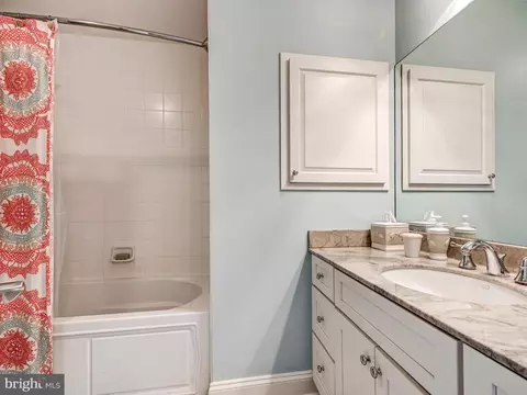 Bath - 12 Wetherbee Ct, Phoenix, MD 21131 photo 5 of 6
