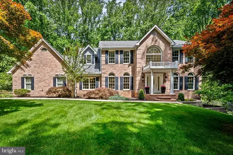 18 Wesley Woods Ct, Kingsville, MD 21087