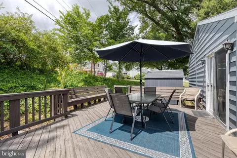 Exterior - 5820 Heron Dr, Halethorpe, MD 21227 photo 5 of 7