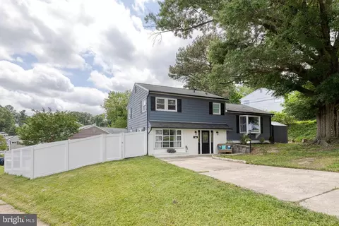 Exterior - 5820 Heron Dr, Halethorpe, MD 21227 photo 2 of 7