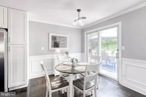 Dining - 5820 Heron Dr, Halethorpe, MD 21227 photo 1 of 1