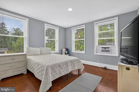 Bedroom - 6700 Brighton Ave, Baltimore, MD 21215 photo 4 of 8
