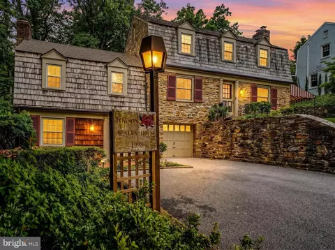 302 Dixie Dr, Towson, MD 21204