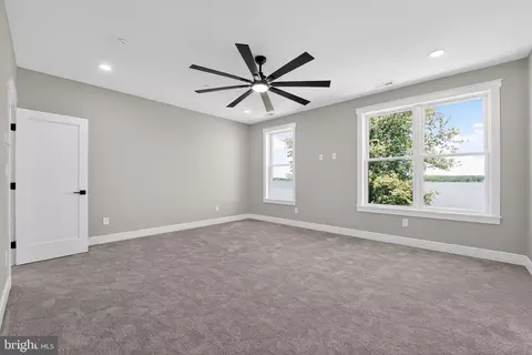 Bedroom - 4602 Todd Point Ln, Sparrows Point, MD 21219 photo 5 of 8