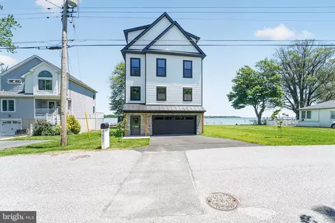 Exterior - 4602 Todd Point Ln, Sparrows Point, MD 21219 photo 6 of 10