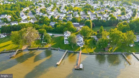 View/Area - 4602 Todd Point Ln, Sparrows Point, MD 21219 photo 2 of 4