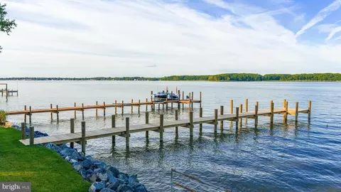 View/Area - 4602 Todd Point Ln, Sparrows Point, MD 21219 photo 1 of 4