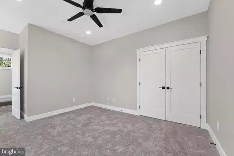 Bedroom - 4602 Todd Point Ln, Sparrows Point, MD 21219 photo 3 of 8