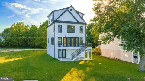 Exterior - 4602 Todd Point Ln, Sparrows Point, MD 21219 photo 2 of 10