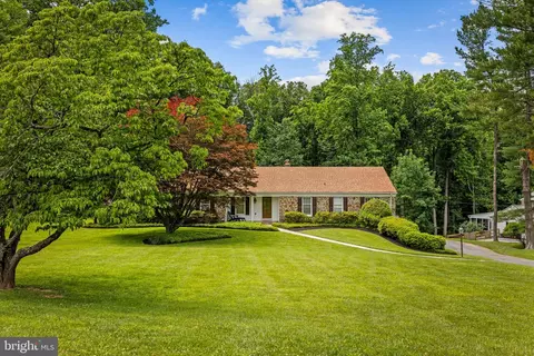 Exterior - 13608 Royal Crest Rd, Phoenix, MD 21131 photo 2 of 18