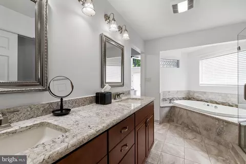Bath - 13608 Royal Crest Rd, Phoenix, MD 21131 photo 4 of 7