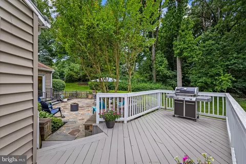 Exterior - 13608 Royal Crest Rd, Phoenix, MD 21131 photo 11 of 18