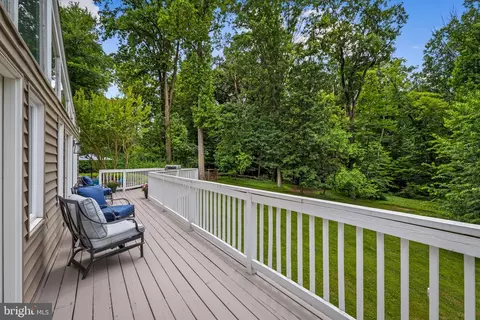 Exterior - 13608 Royal Crest Rd, Phoenix, MD 21131 photo 8 of 18