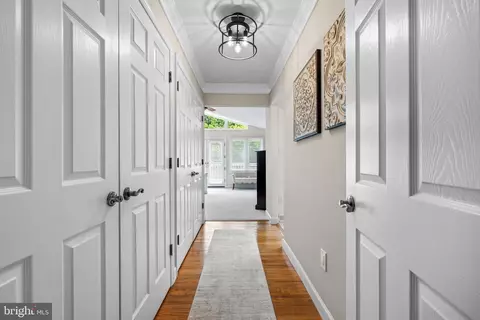Entry Way - 13608 Royal Crest Rd, Phoenix, MD 21131 photo 4 of 5