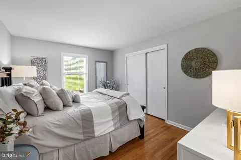 Bedroom - 13608 Royal Crest Rd, Phoenix, MD 21131 photo 5 of 8