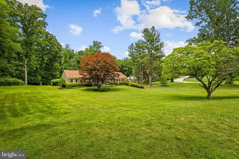 Exterior - 13608 Royal Crest Rd, Phoenix, MD 21131 photo 3 of 18
