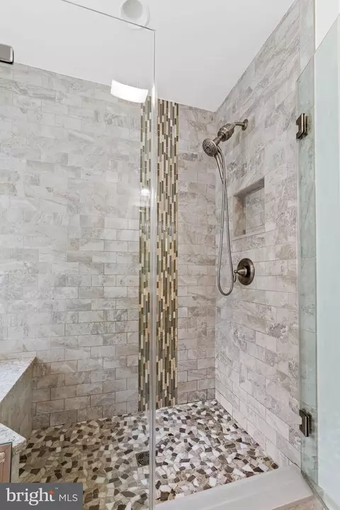 Bath - 13608 Royal Crest Rd, Phoenix, MD 21131 photo 3 of 7