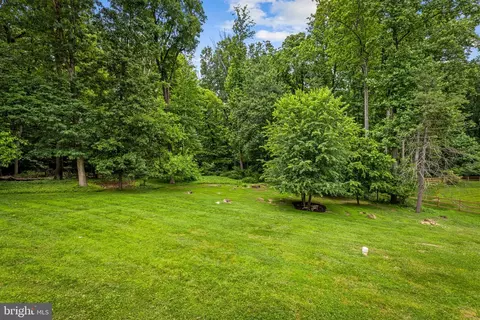 Exterior - 13608 Royal Crest Rd, Phoenix, MD 21131 photo 15 of 18