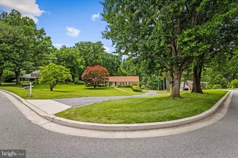 Exterior - 13608 Royal Crest Rd, Phoenix, MD 21131 photo 4 of 18