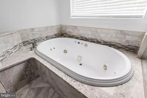 Bath - 13608 Royal Crest Rd, Phoenix, MD 21131 photo 5 of 7