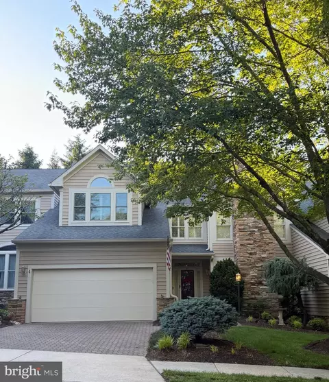4 Spyglass Ct, Lutherville Timonium, MD 21093