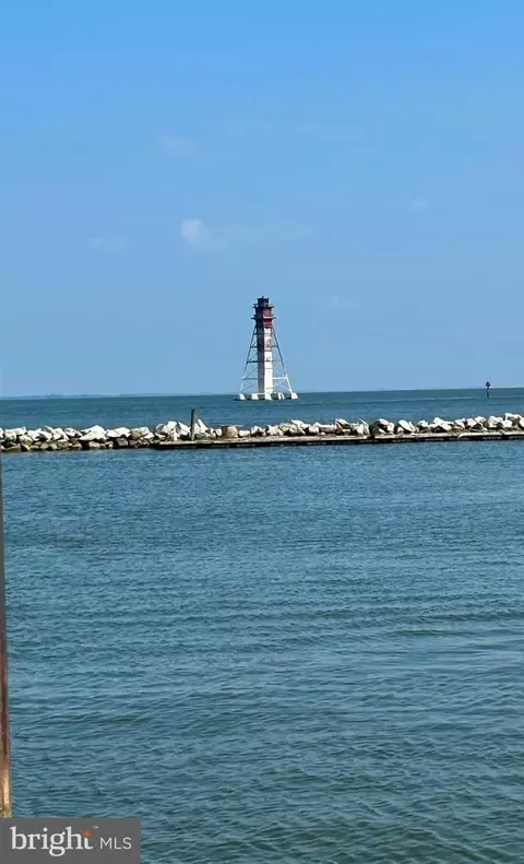 View/Area - 9031 Hinton Ave, Sparrows Point, MD 21219 photo 5 of 6